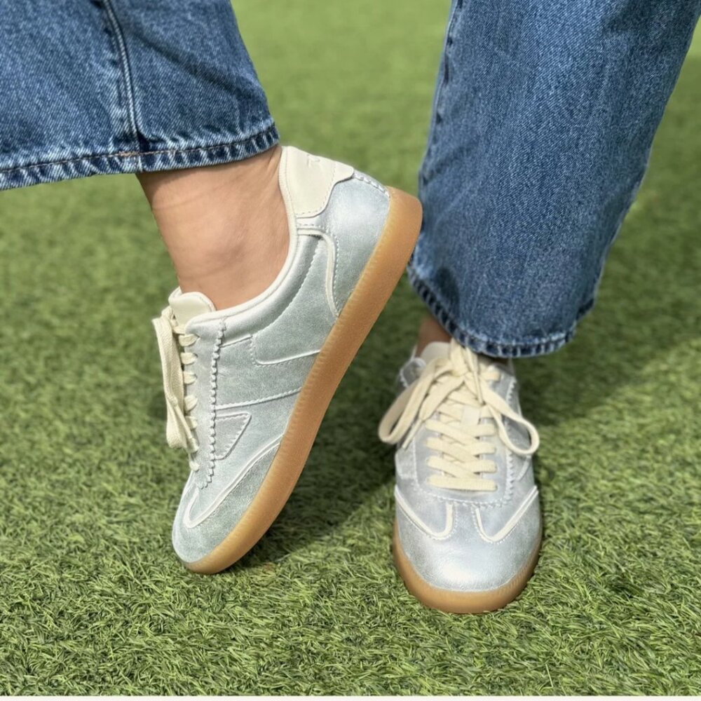 NWT Tom’s Collins Casual Lace-Up Sneaker Size 12